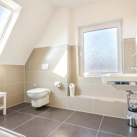 Hus Onno 4-sterne Am Suedstrand * Боркум