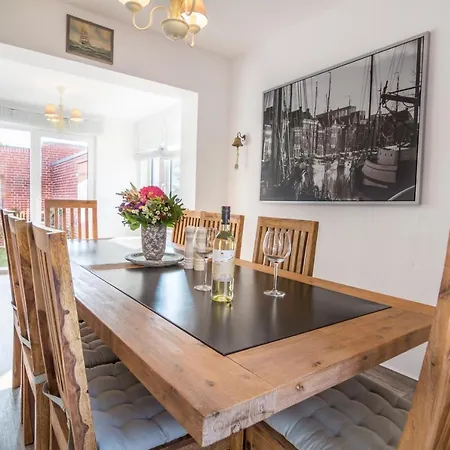 Дом отдыха Hus Onno 4-sterne Am Suedstrand Боркум